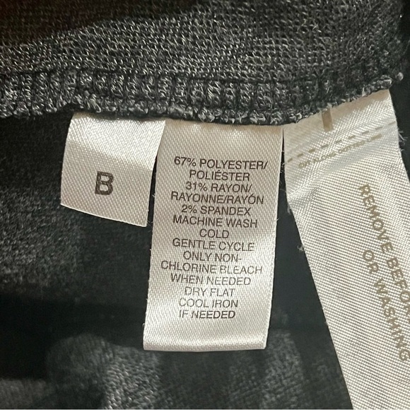 LOFT Textured Fit & Flare Dress – Size 0 - Picture 4 of 5